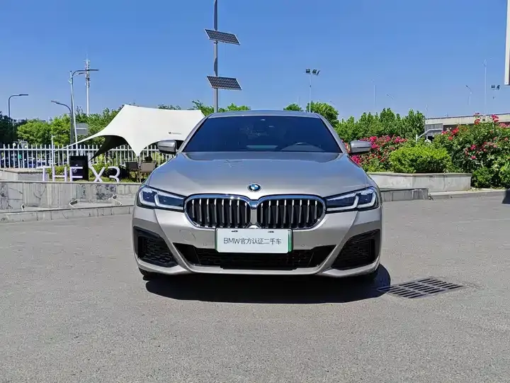 BMW 5 New Energy 2021 Modified 535Le M Sports Suit 2