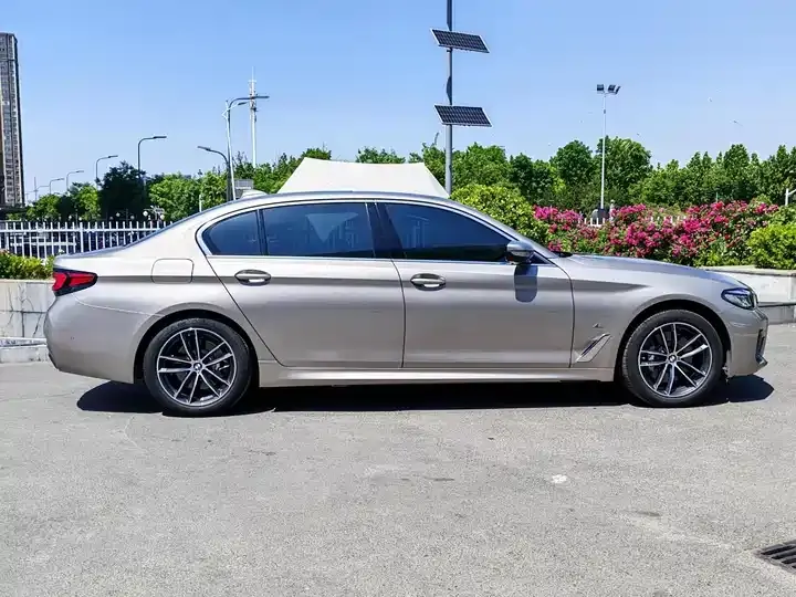 BMW 5 New Energy 2021 Modified 535Le M Sports Suit 5