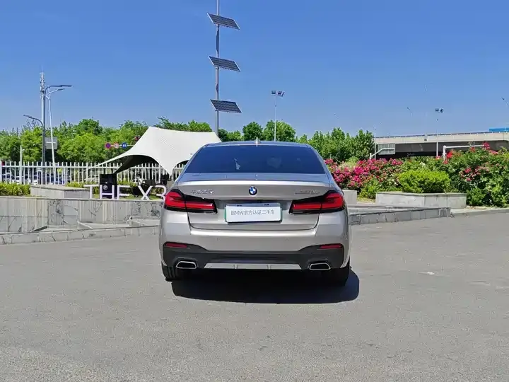 BMW 5 New Energy 2021 Modified 535Le M Sports Suit 7