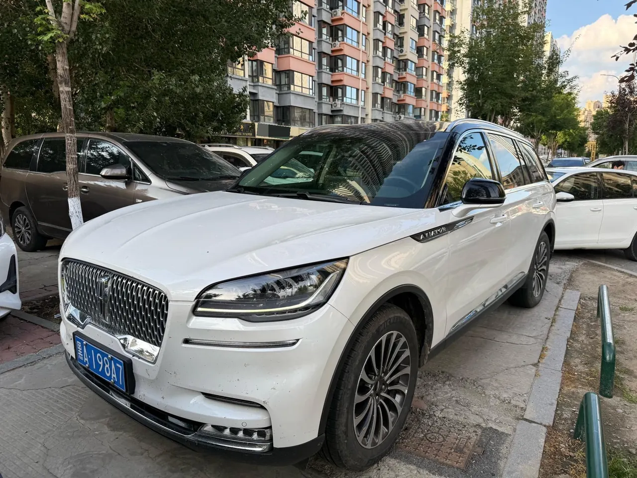 Lincoln 2020 Aviator 3.0T V6 Four-wheel Drive Elegant Edition Automatic Gear - View 1