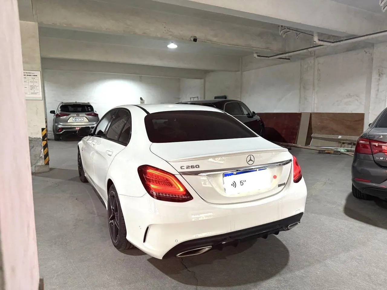Открыть галерею: Mercedes Benz Class C 2021 C 260 48V 1.5T Star Yao Zhen Tibetan Edition Automatic Gear
