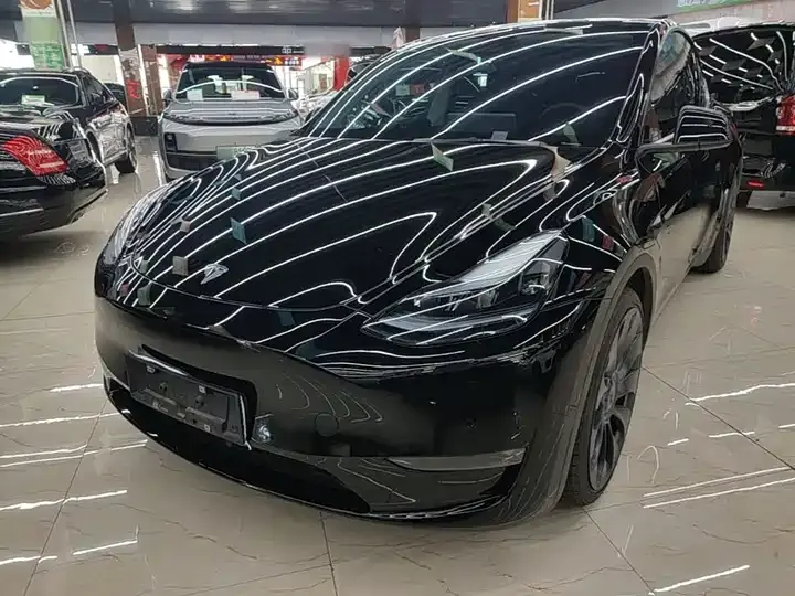 Model Y 2022 Performance High Performance All Wheel Drive - View 1