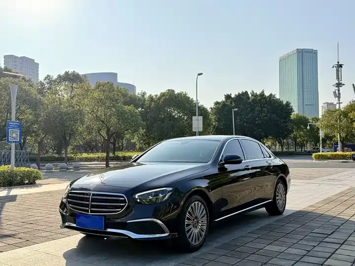 Mercedes Benz E-Class 2023 E 300 L Luxury Model - View 1