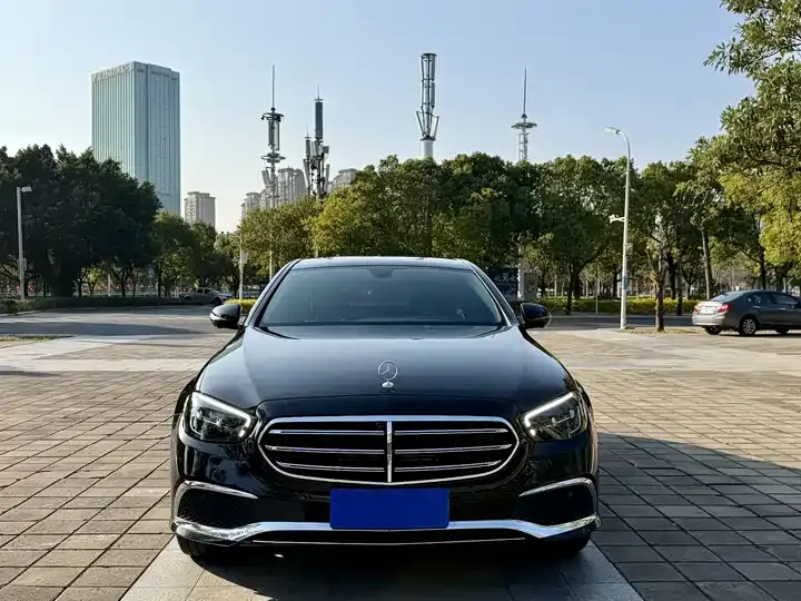 Mercedes Benz E-Class 2023 E 300 L Luxury Model 2
