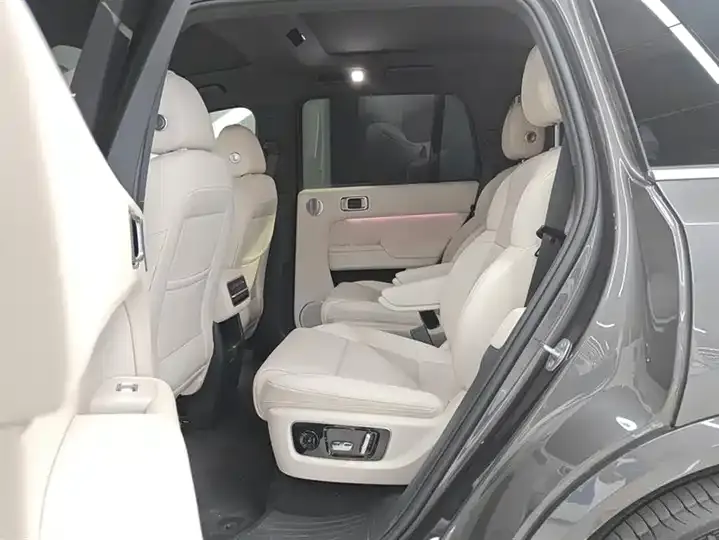Li L8 2023 Pro 11
