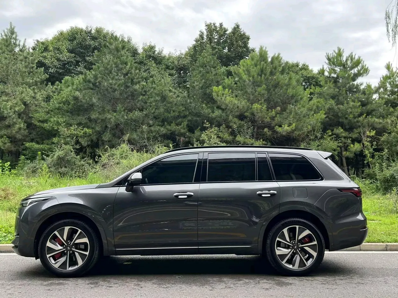 Li 2021 ONE 1.2T extended range 6-seat automatic gear 2