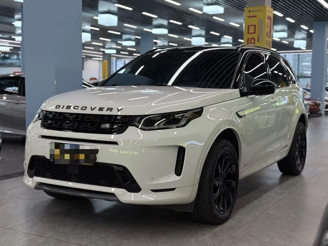 打开图片灯箱:Land Rover 2021 Discovery Sports Edition 48V 2.0T 249PS R-Dynamic SE Performance Technology Edition 5-seat Automatic Gear