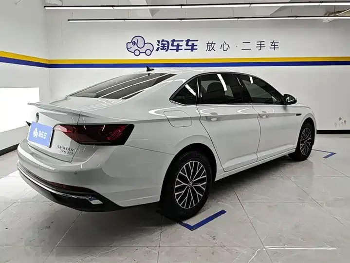 Sagittarius 2024 200TSI DSG Flying Edition 3