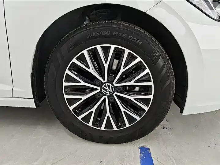 Sagittarius 2024 200TSI DSG Flying Edition 6