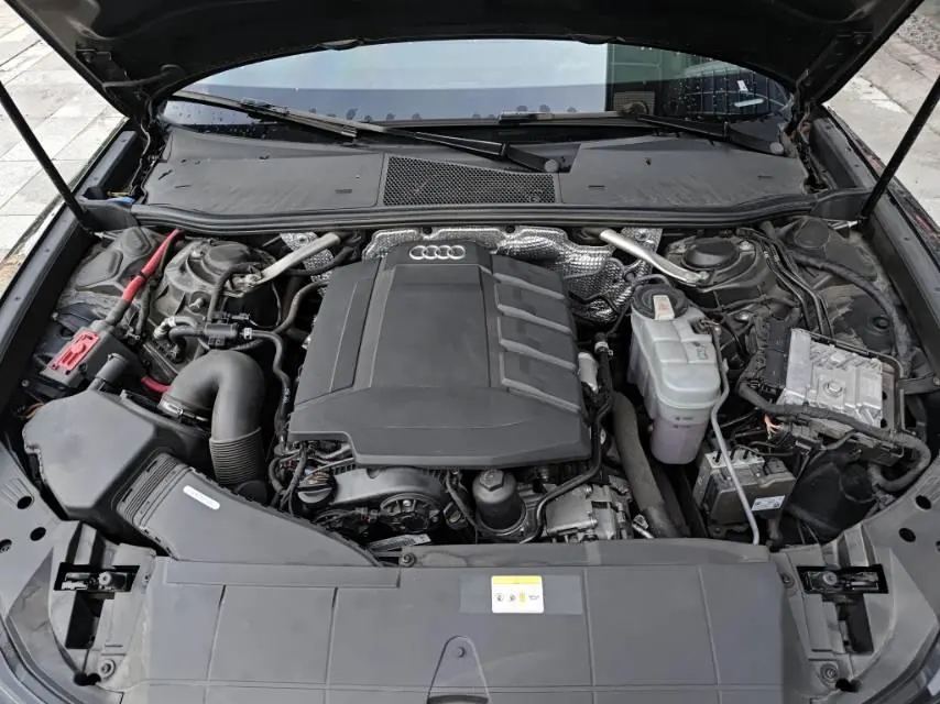 Audi 2021 A6L 2.0TFSI 45TFSI Quattro Selected Dynamic Automatic 7