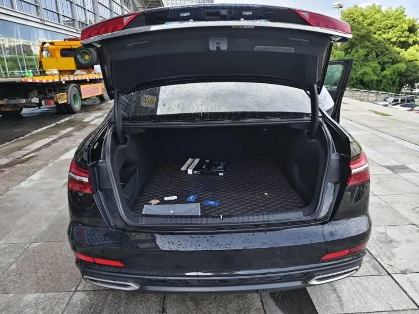 Audi 2021 A6L 2.0TFSI 45TFSI Quattro Selected Dynamic Automatic 9