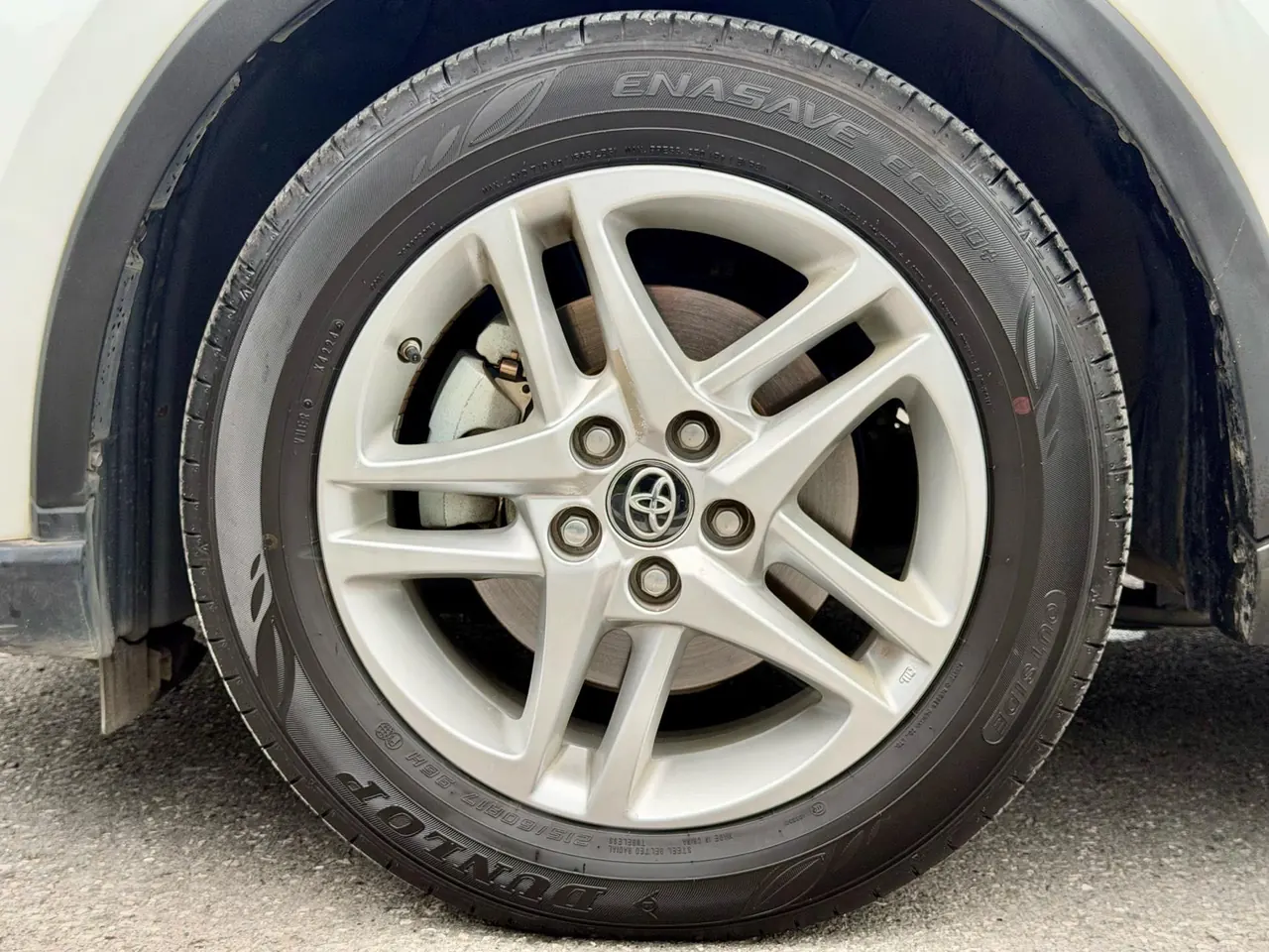 Toyota 2022 C- HR 2.0 stepless leading version of automatic gear 15