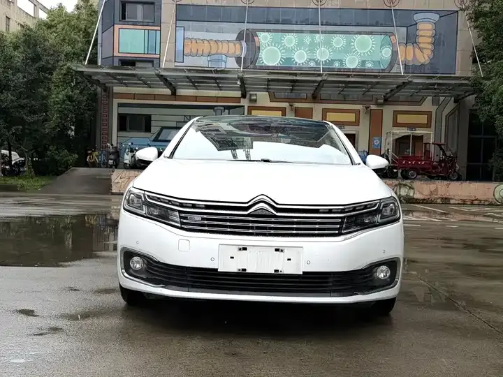Citroen C6 2021 400THP Comfort Edition 2