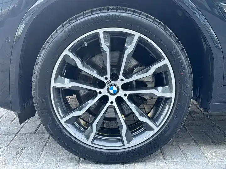 BMW X4 2022 Changed xDrive 30i M Sports Night Suit 9