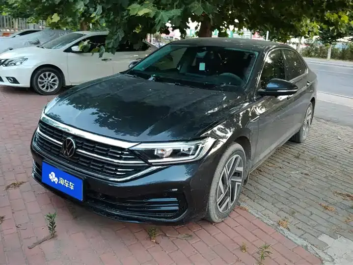 Sagittarius 2023 300TSI DSG Exceed Edition - View 1