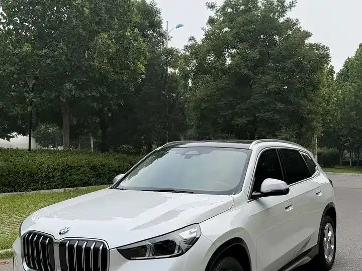BMW X1 2023 sDrive20Li X Design Set 5