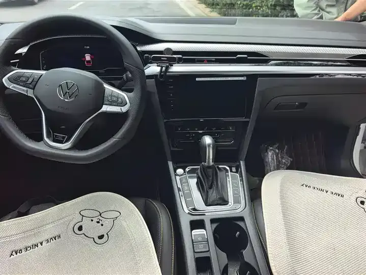 FAW-Volkswagen CC 2026 30 million selection 380TSI eye-catching 12