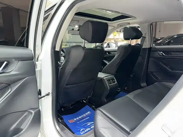 Accord 2018 260TURBO Elite Edition National V 9