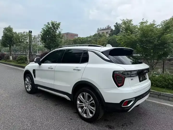 LYNK&amp;CO 01 2019 2.0T Two-Drive Yao Pro Edition VI 5