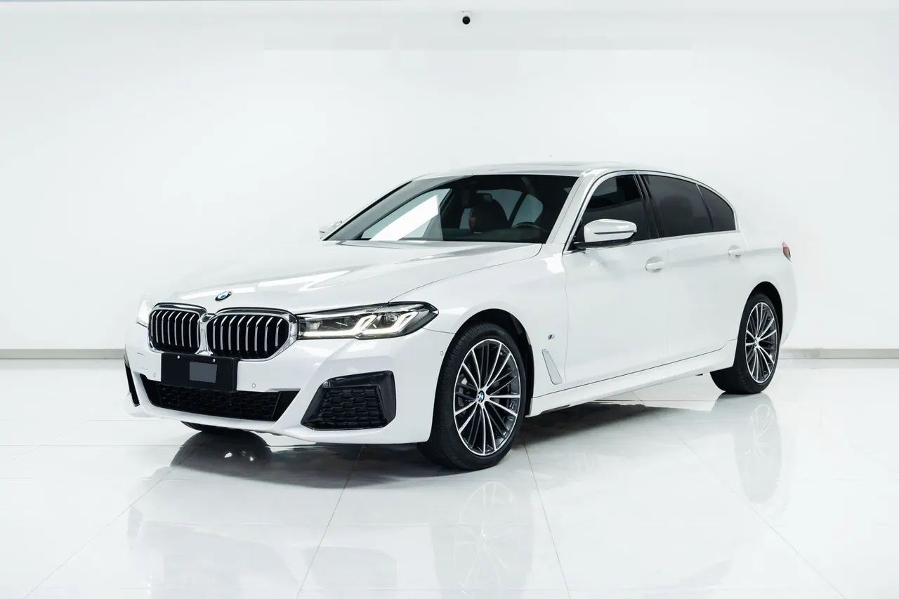 BMW 5 Series 2023 530Li 2.0T Leading M Sports Suit Automatic Gear - View 1