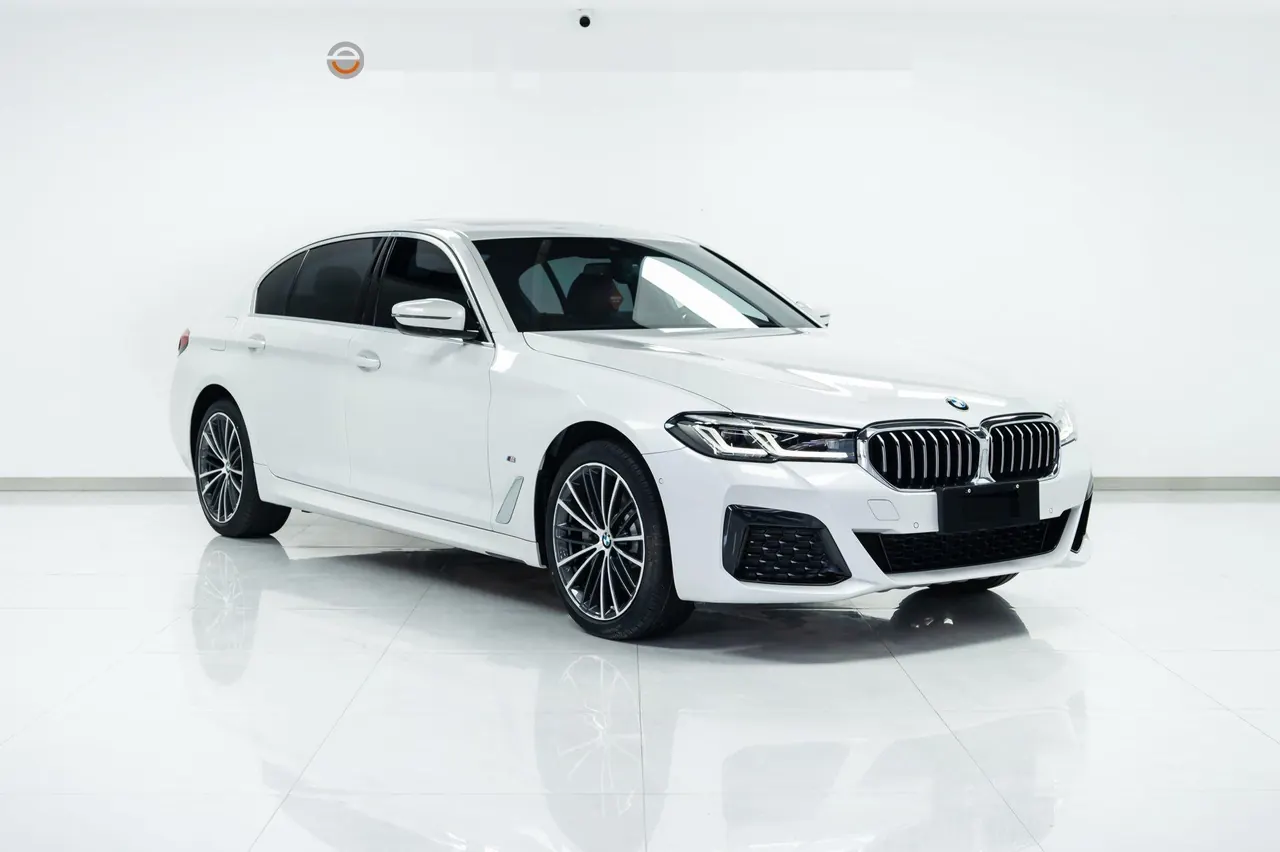 BMW 5 Series 2023 530Li 2.0T Leading M Sports Suit Automatic Gear 3