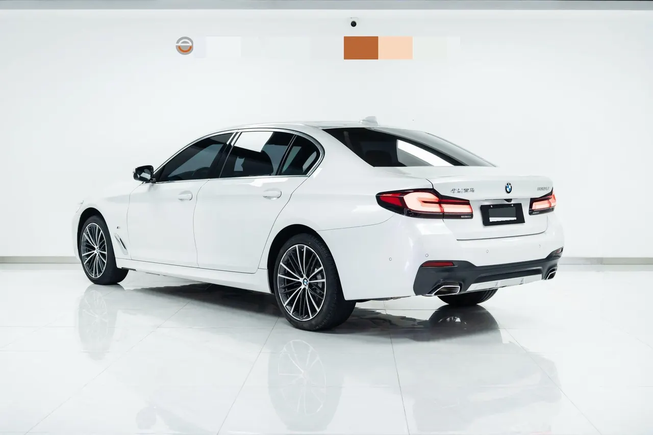 BMW 5 Series 2023 530Li 2.0T Leading M Sports Suit Automatic Gear 6