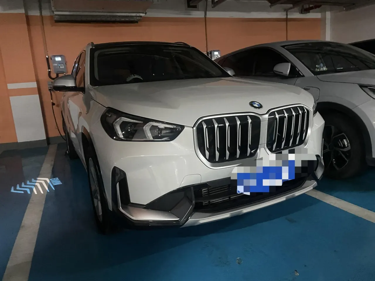 BMW 2023 X1 sDrive20Li 1.5T X Design Package Automatic Transmission - View 1