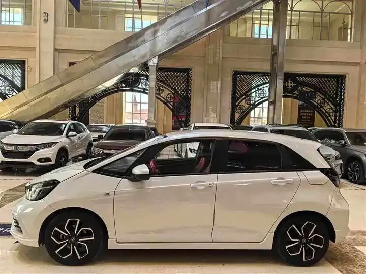 LIFE 2021 1.5L CVT SPORT Cardiac Edition 4