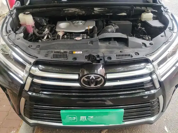 Highlander 2018 2.0T 4-wheel drive distinguished edition 7-seat country VI 11