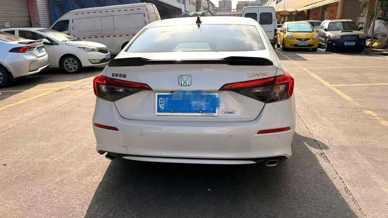 Honda 2022 Civic 1.5T Stepless 240TURBO Dynamic Automatic Gear 3