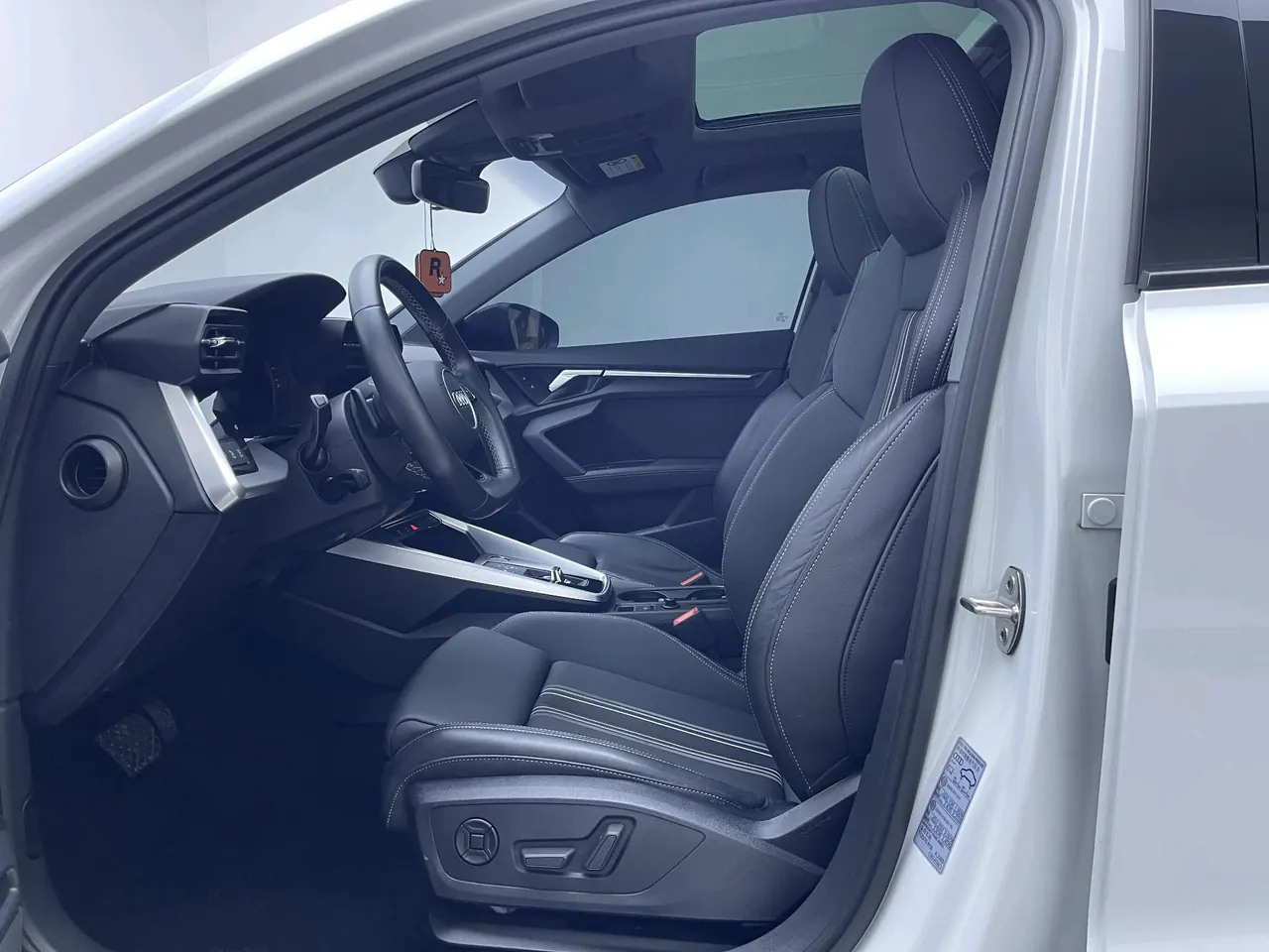 Audi 2023 A3L Limousine 1.4TFSI 35TFSI Aggressive Sports (Modified) Automatic 3