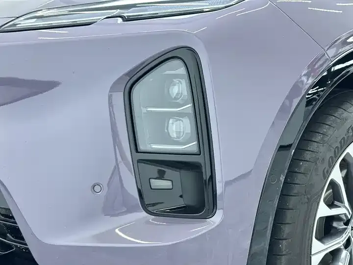 NIO EC6 2025 Section 75kWh 11