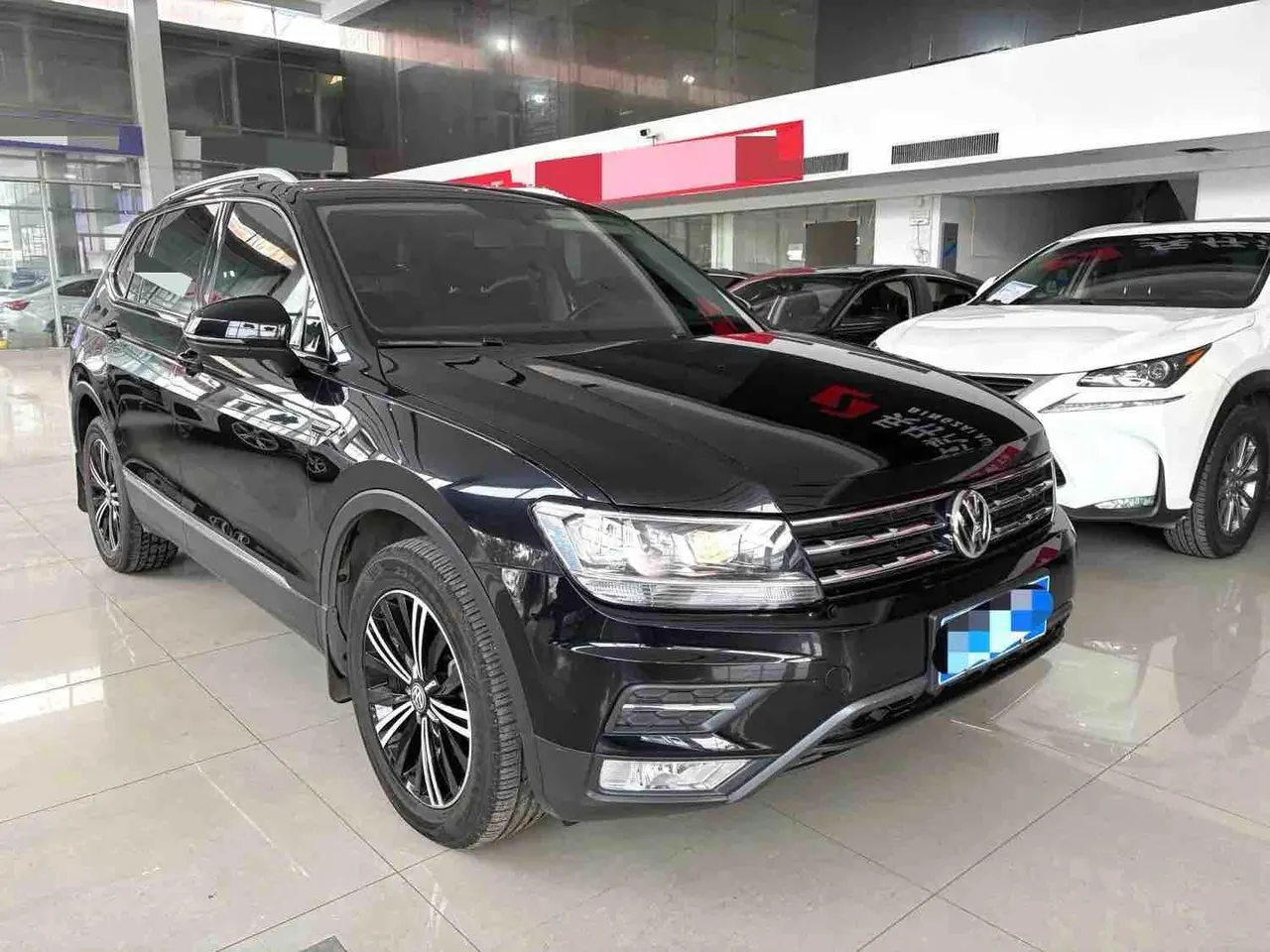 Volkswagen 2021 Tiguan L 2.0TSI 330TSI Two-Drive Smart Edition Automatic Gear 2