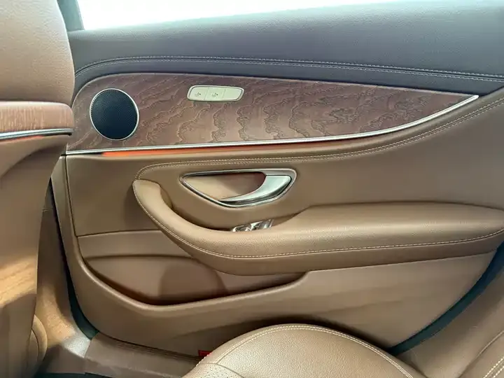 Mercedes Benz E-Class 2022 to E 300 L Fashion 12