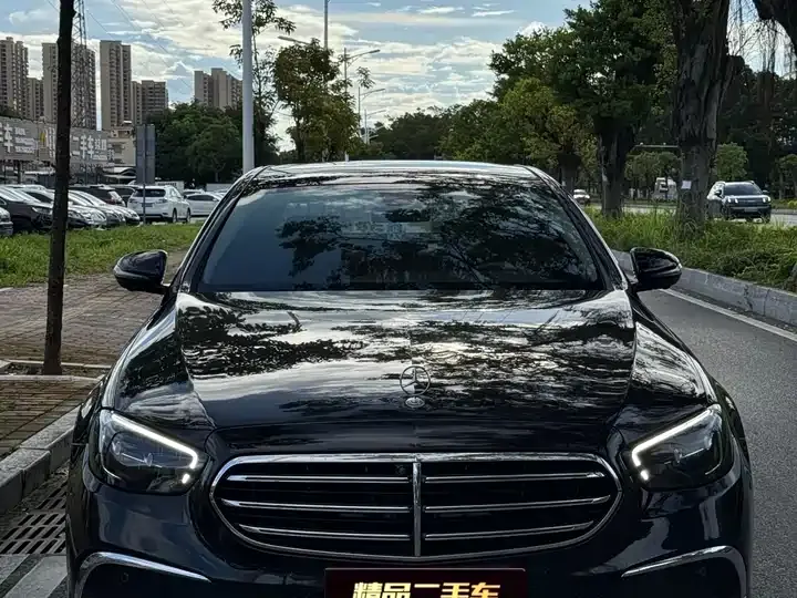 Mercedes Benz E-Class 2022 to E 300 L Fashion 5