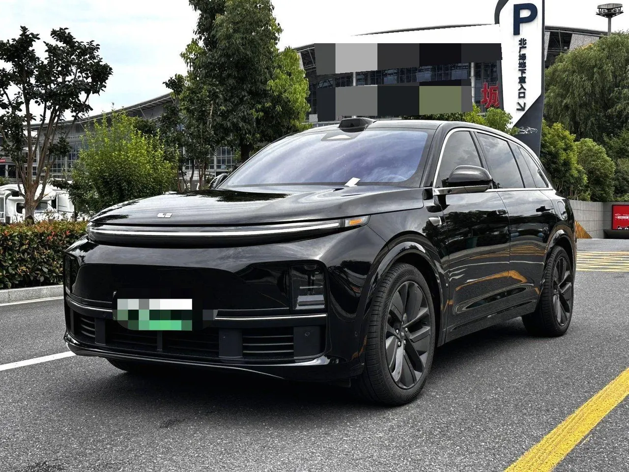 Li 2024 L7 Ultra Automatic - View 1