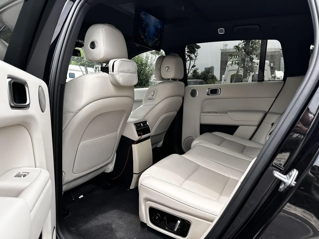 Li 2024 L7 Ultra Automatic 4