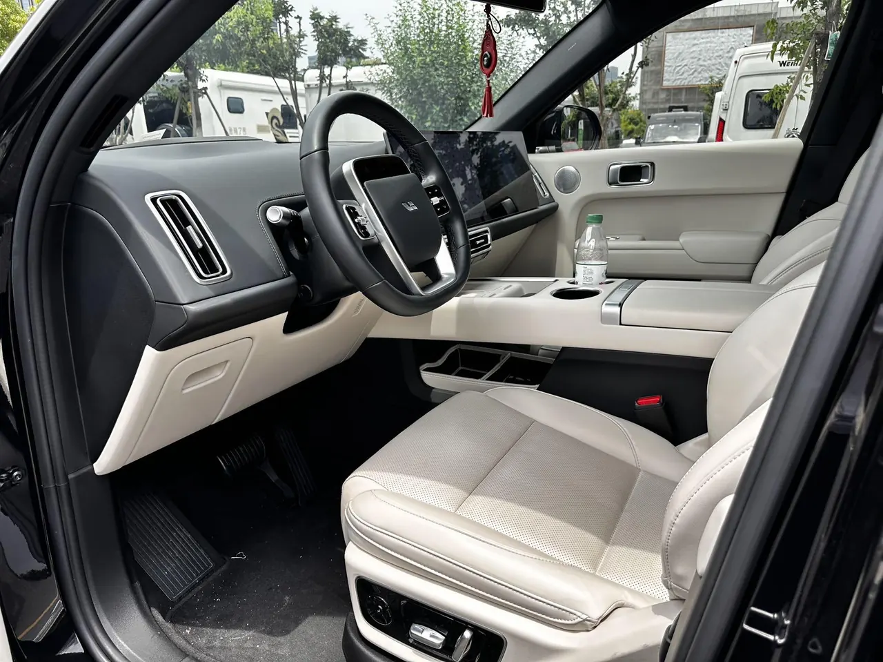 Li 2024 L7 Ultra Automatic 5
