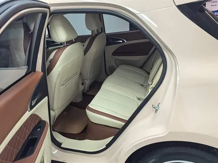 Ora Good Cat 2022 model, Morandi Edition, 400km standard range, Luxury trim, ternary lithium 11