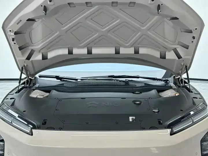 NIO ET5 2025 section 75kWh 9
