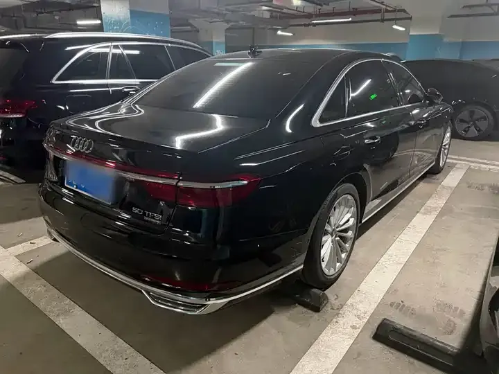 Audi A8 2021 A8L 50 TFSI quattro Comfort 9