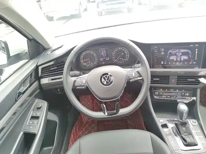 Bora 2021 1.5L Auto Elite Zhilian Edition 11