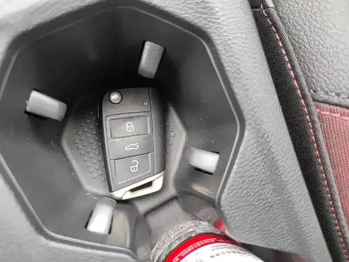 Bora 2021 1.5L Auto Elite Zhilian Edition 9