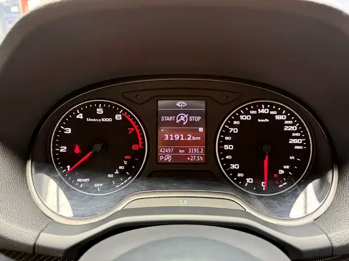 Audi Q2L 2022 35 TFSI Enterprising Dynamic 9