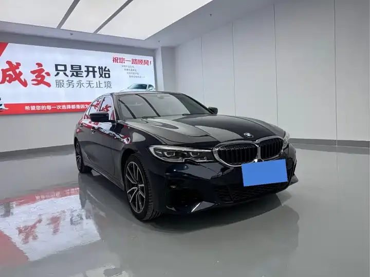 BMW 3 Series 2021 325Li M Sports Suit 3
