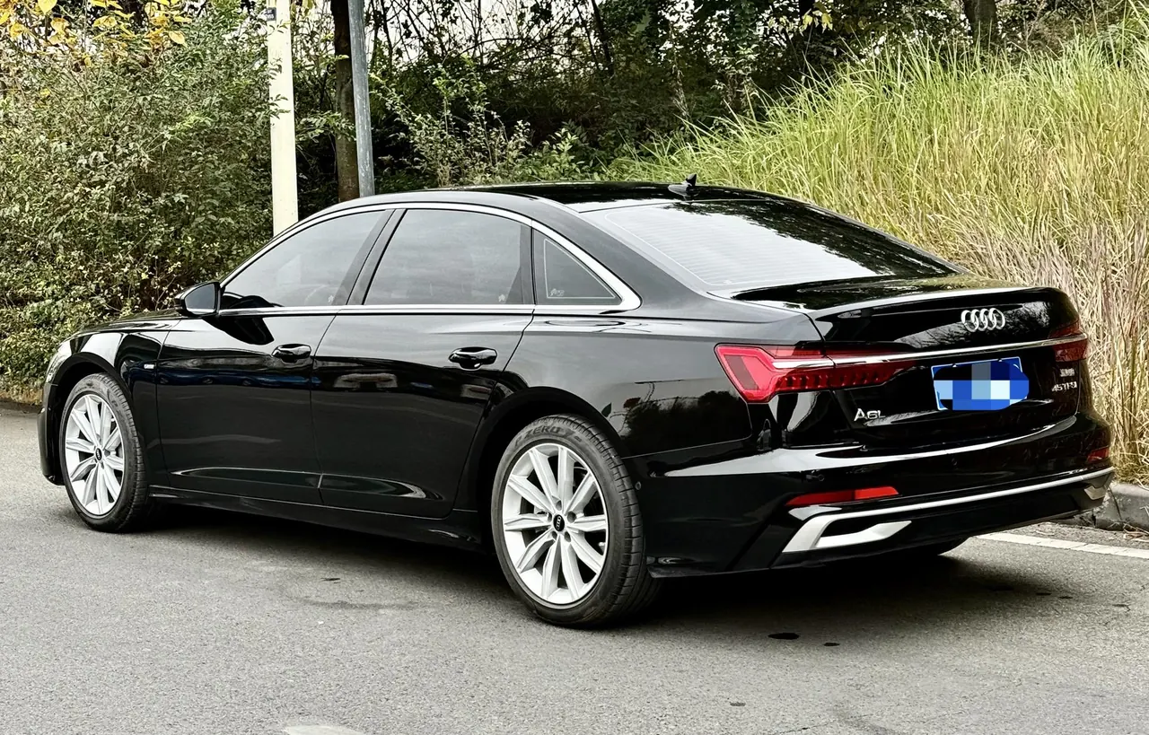 Audi 2023 A6L 2.0TFSI 45TFSI Selected Dynamic (Modified) Automatic Gear 8