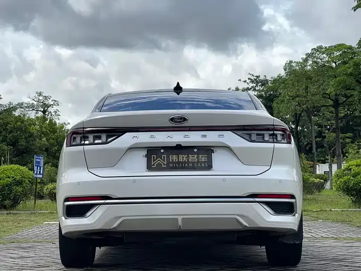 Mondeo 2022 EcoBoost 245 Extreme 5