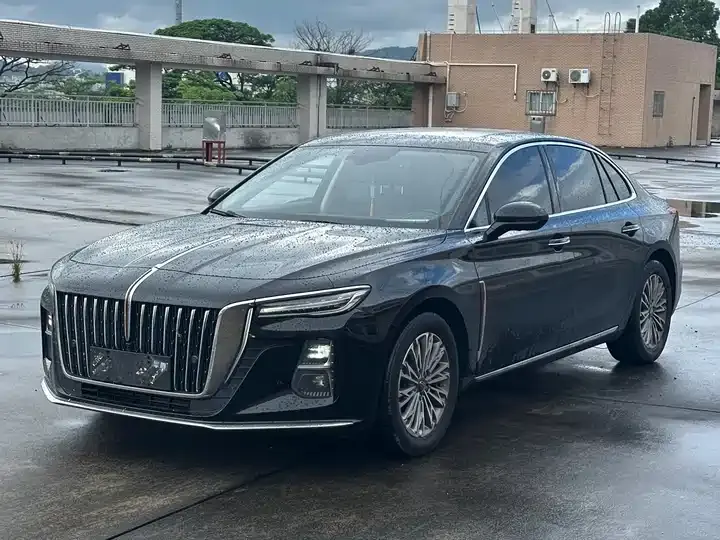 HongQi H5 2023 1.5T DCT Zhilian Flag Rhyme Edition - View 1