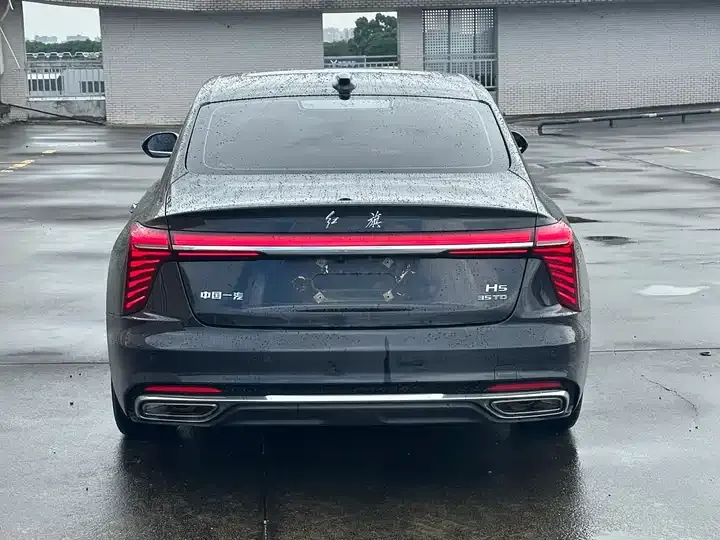 HongQi H5 2023 1.5T DCT Zhilian Flag Rhyme Edition 8