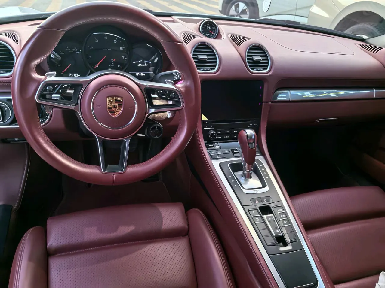 Porsche 718 (Imported) 2022 718 Boxer 2.0T Automatic 4